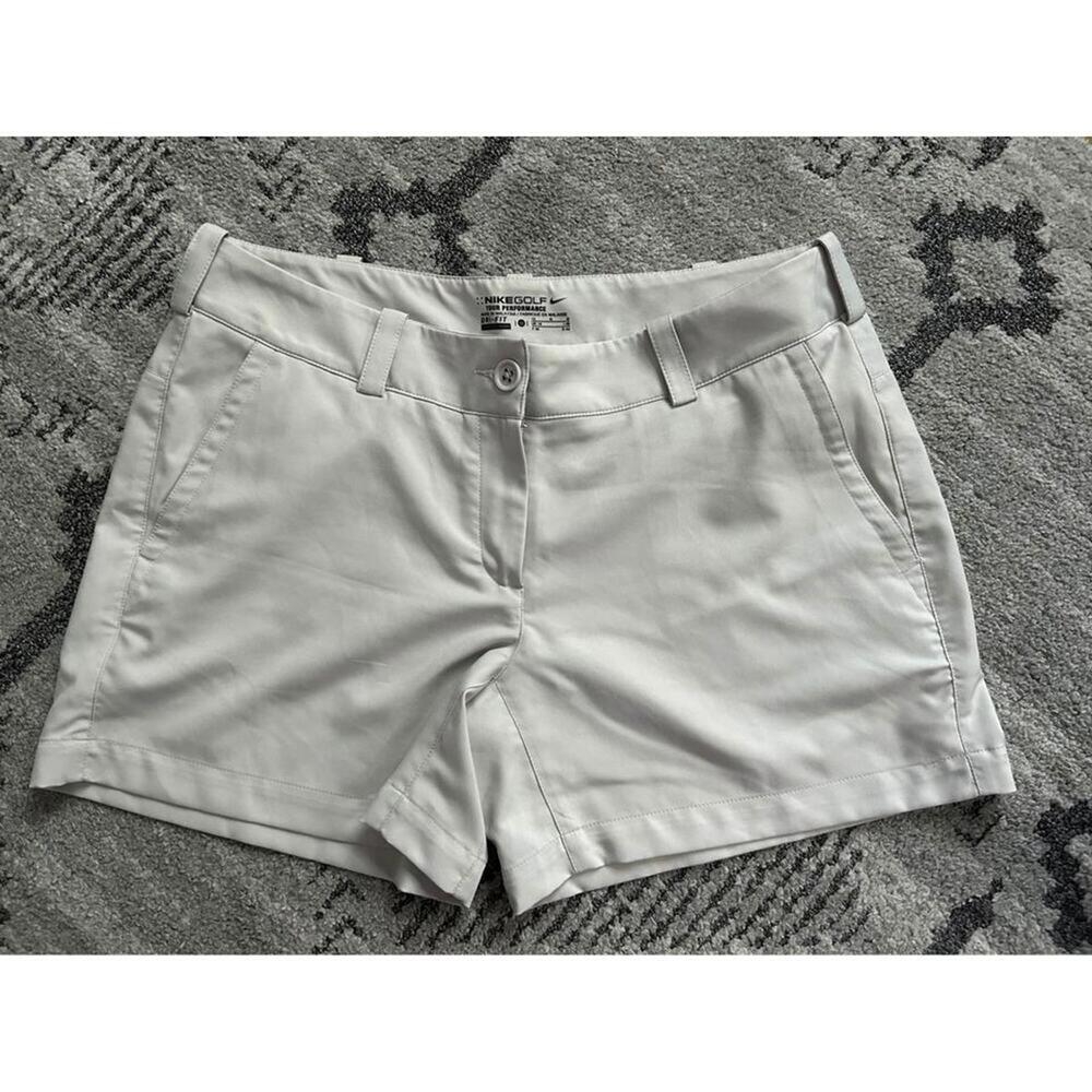 Ladies “Nike Golf Tour Performance Shorts” Dri-Fit (12)